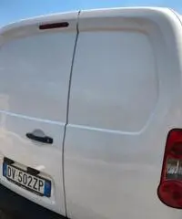 Peugeot coibentato anno 2009