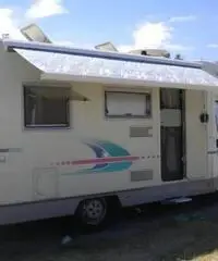 Camper semi-integrale ADRIA ADRIATIK CORAL 640 DS