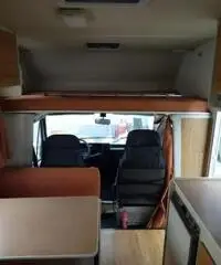 Camper mansardato rimodernato