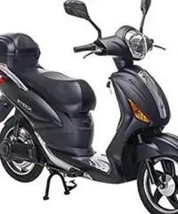 Scooter elettrico ztech yadea 500w 60v a litio Scooter elettrico ztech yadea 500w 60v a litio