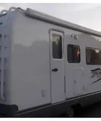 Camper laika 7 posti usato pochissimo