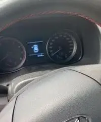 Kona 1000 3 t. 120 cv