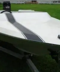 CERC0 motoscafo max 4,8 m CERC0 motoscafo max 4,8 m