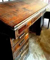 Mobili ufficio primi anni '900 vendo.