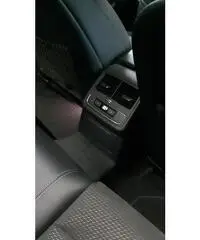 Audi a4 b9 2.0 190cv