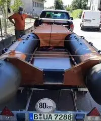 Gommone motore e carrello