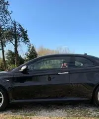 ALFA ROMEO GT 1.9 JTDM 16V Distinctive