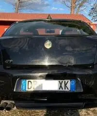 ALFA ROMEO GT 1.9 JTDM 16V Distinctive