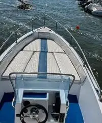 Open 5m 737 40cv