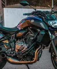 Yamaha MT-07 Akrapovic guidabile con patente A2 Yamaha MT-07 Akrapovic guidabile con patente A2