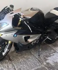Compro moto incidentate maxi scooter T 3339661249 Compro moto incidentate maxi scooter T 3339661249
