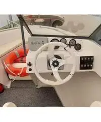 Larson 6mt bow rider in garanzia