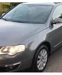 VOLKSWAGEN Passat 5ª serie - 2008