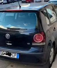 Auto Polo 1200 benzina