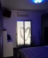 Camere Matrimoniali con bagno privato e Posto auto in garage