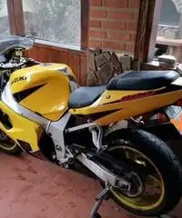 Gsx r 600