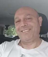 Uomo italiano 49 anni automunito Uomo italiano 49 anni automunito