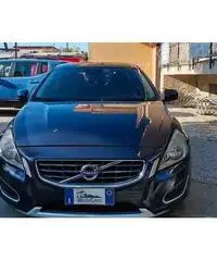 Volvo s60 d3 2.0 automatica 2011