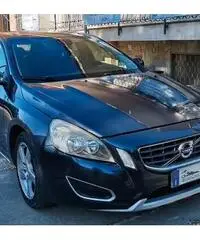 Volvo s60 d3 2.0 automatica 2011