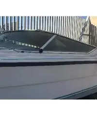 Barca Open 650 entrofuoribordo