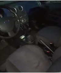 FORD Fiesta 5ª serie - 2006