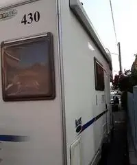 Camper mansardato