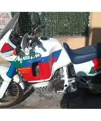 Honda XRV 750 Africa Twin - 1990