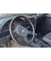 BMW Serie 3 (E30) BMW Serie 3 (E30)