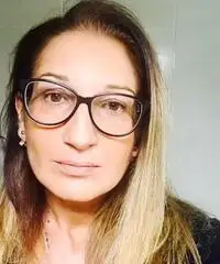 Donna seria Donna seria