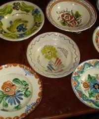 10 piatti rustici da collezione dell'800 - Vicenza 10 piatti rustici da collezione dell'800 - Vicenza
