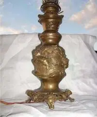Antica lampada di bronzo - Roma Antica lampada di bronzo - Roma