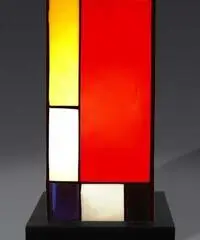 Lampada colonna Mondrian - Brescia Lampada colonna Mondrian - Brescia