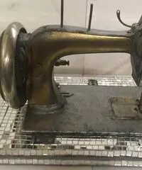 Macchina da cucire Rivisitata - Brescia