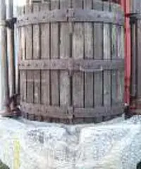 Torchio per uva antico - Bergamo