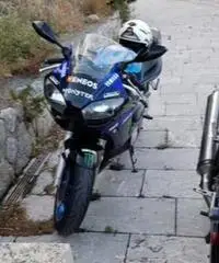 Yamaha r62