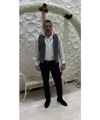 Cerco una donna seria per matrimonio.