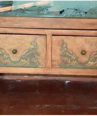 Vetrina primi 1900 in abete decorato a tempera 450 € Rispond - Vicenza Vetrina primi 1900 in abete decorato a tempera 450 € Rispond - Vicenza