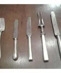 Posate decò in metallo argentato - Lucca Posate decò in metallo argentato - Lucca