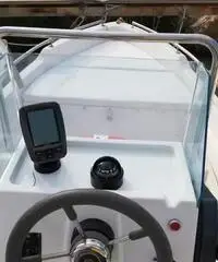 Barca con carrello