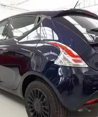 LANCIA Ypsilon 1.0 FireFly 5 porte S&S Hybri LANCIA Ypsilon 1.0 FireFly 5 porte S&S Hybri