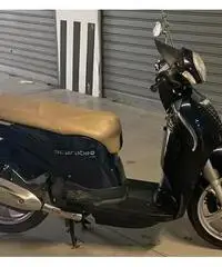 2011 Aprilia Scarabeo light i.e. 125cc 2011 Aprilia Scarabeo light i.e. 125cc