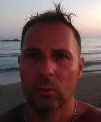 Manutentore tuttofare Manutentore tuttofare