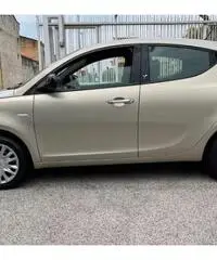 LANCIA Ypsilon 3ª serie - 2014 cv69 mod gold