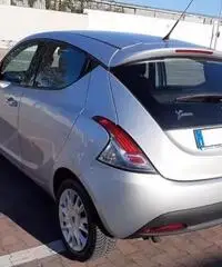 LANCIA Y 1.3 MJT 75 CV S&S GOLD LANCIA Y 1.3 MJT 75 CV S&S GOLD