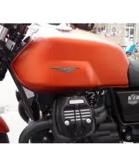 Moto Guzzi V7 III