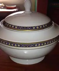 Servizio di Piatti C. Bavaria in porcellana 100pz - Agrigento Servizio di Piatti C. Bavaria in porcellana 100pz - Agrigento