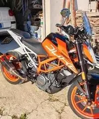 KTM 390 Duke