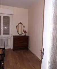 Appartamento in zona Viale Dante a Piacenza Appartamento in zona Viale Dante a Piacenza