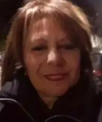 Signora esperta per Pulizie Estive Signora esperta per Pulizie Estive