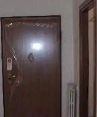 Bilocale 67 mq, da arredare, Aurora. - Torino Bilocale 67 mq, da arredare, Aurora. - Torino